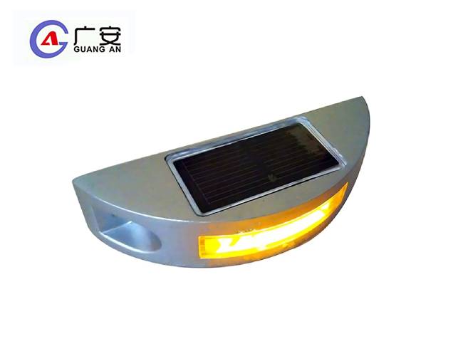 太陽能半圓6燈道釘