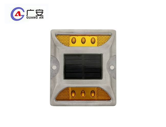 太陽能道釘雙面3燈（內置反光片）